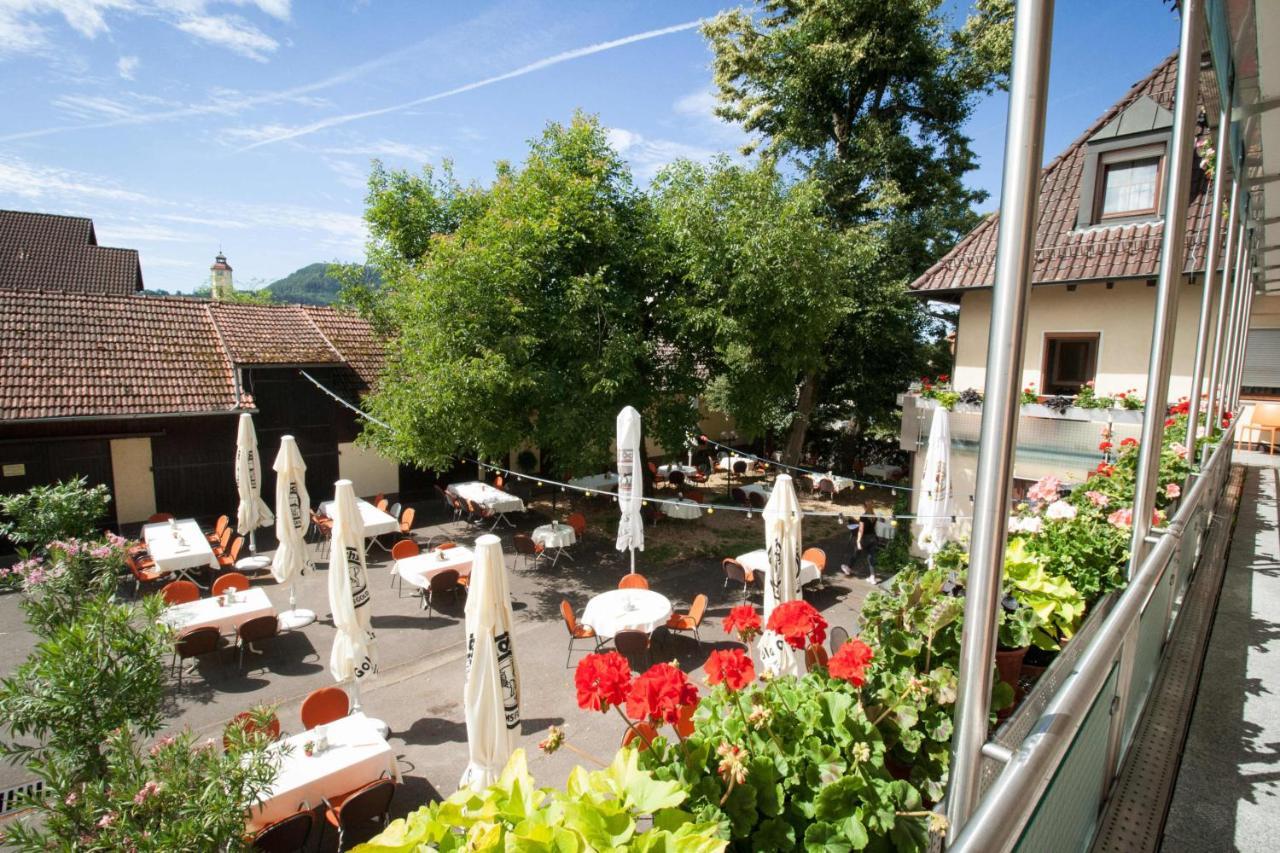 Krone Strassdorf Hotel *